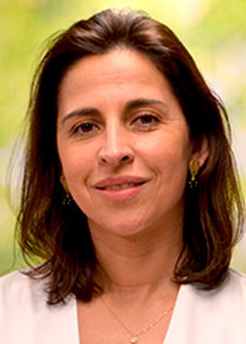 Dra. Lorena Castro